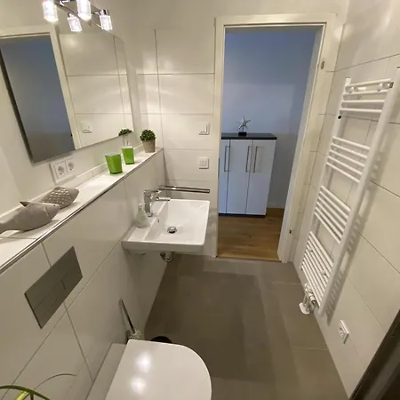 Reeder's Nest By Seeblick Ferien Oro, 2-zi-hafenwohnung Olpenitz